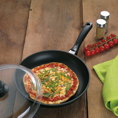 Patelnia, śred. 20 cm