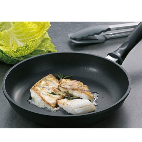 Patelnia, śred. 24 cm