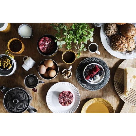 Talerz, biały, ceramika, śred. 20 cm