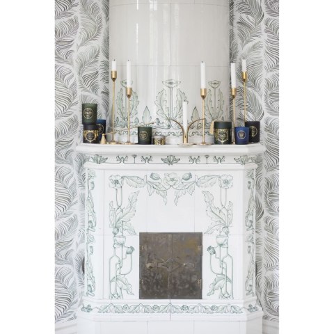 Świeca zapachowa Black Jasmine: jaśmin i piżmo, do 30 godzin, śred. 7,5 x 8,5 cm