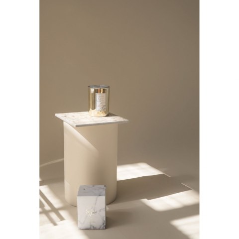 Świeca zapachowa Victorian Silver Rain roślinność liściasta i cyklamen do 45 godzin śred. 8 x 10,5 cm