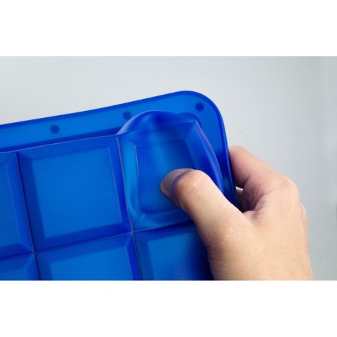 Foremka na lód 12 dużych kostek rozmiar kostki 5 x 5 x 5 CM
