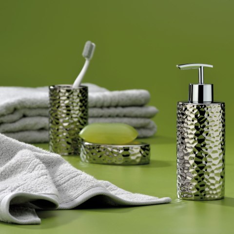 Zestaw do WC KELA śred. 10,5 x 45 cm