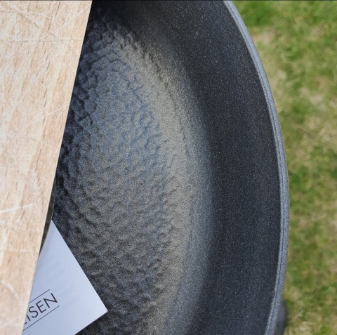 Patelnia żeliwna z powłoką nieprzywierającą KUCHENPROFI śred. 24 cm czarna